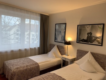 Triple Room, City View