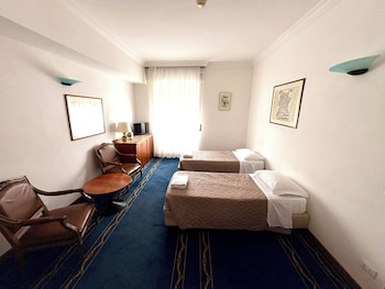 Suite, Multiple Beds, Non Smoking