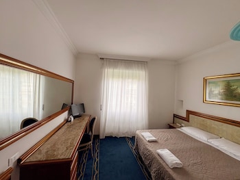 Suite, Multiple Beds, Non Smoking