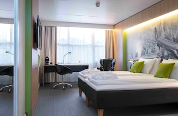 Superior Room, Non Smoking (2 Twin Beds)