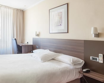 Economy Double Room, 1 Large Twin Bed