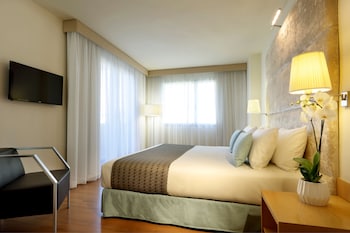 Suite, Jetted Tub