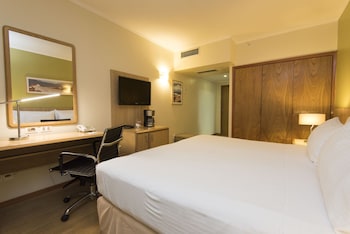 Standard Room, 1 Queen Bed
