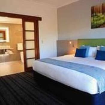 Deluxe Room, 1 King Bed