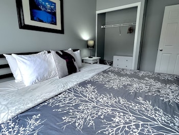 Two-Bedroom Apartment 104, No air conditioning. BL-RES-12488