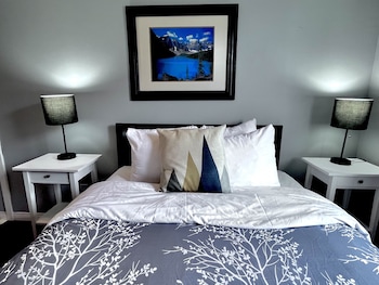 Two-Bedroom Apartment 104, No air conditioning. BL-RES-12488