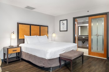Executive King Suite