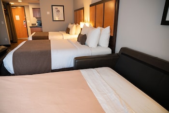 Superior Room 2 Queen Beds plus sofabed