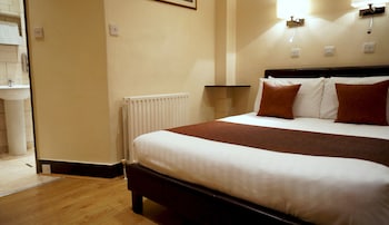 Basic Double Room