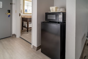 Suite, Multiple Beds, Non Smoking