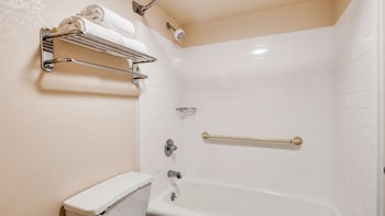 Standard Room, 2 Queen Beds, Accessible, Non Smoking (No Pets)