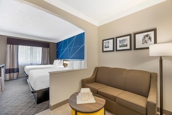 Suite, 2 Queen Beds, Non Smoking
