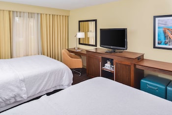 Room, 2 Queen Beds, Non Smoking