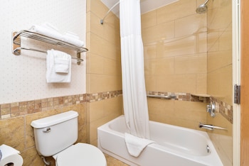 Room, 2 Queen Beds, Accessible, Non Smoking