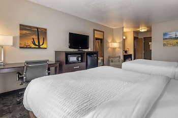 Standard Room, 2 Queen Beds, Non Smoking