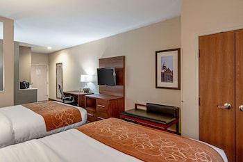 Suite, 2 Queen Beds, Non Smoking
