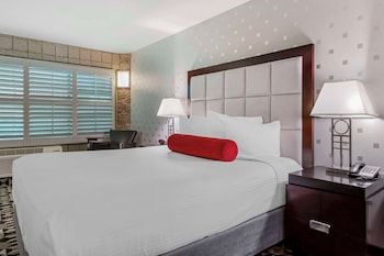 Standard Room, 1 King Bed, Non Smoking