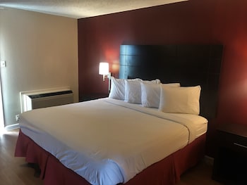 Superior Suite, 1 King Bed, Accessible, Non Smoking