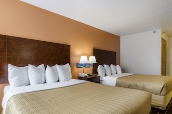 Standard Room, 2 Queen Beds, Non Smoking