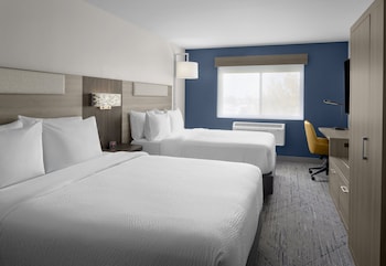 Standard Room, 2 Queen Beds (Pet Friendly)