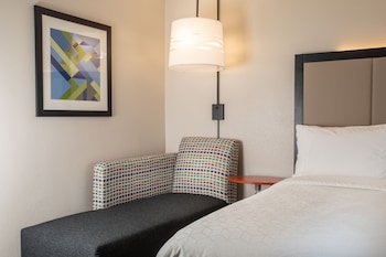 Standard Room, 2 Queen Beds (Extra Floor Space)