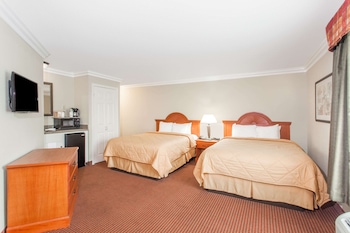 Suite, Multiple Beds, Non Smoking