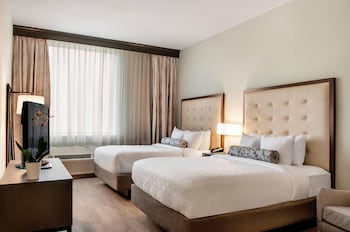 Room, 2 Queen Beds, Non Smoking