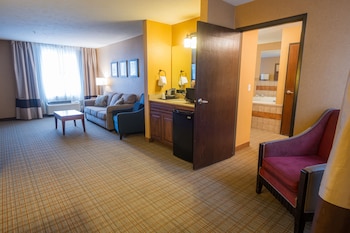 Suite, 1 King Bed, Non Smoking (Upgrade)