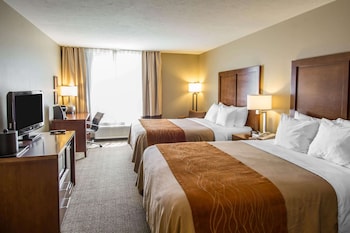 Standard Room, 2 Queen Beds, Non Smoking