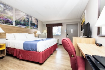 Standard Room, 1 King Bed