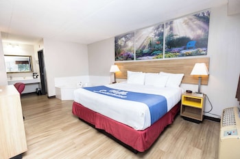 Studio Suite, 1 King Bed, Non Smoking