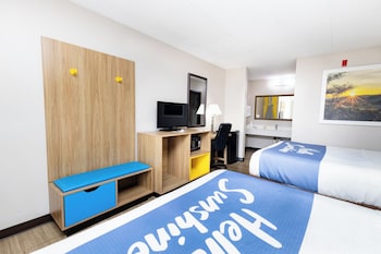 Standard Room, 2 Queen Beds