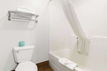 Standard Room, 2 Queen Beds, Non Smoking