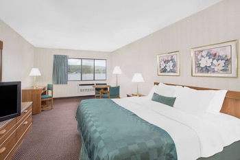 Standard Room, 1 King Bed