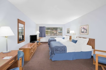 Standard Room, 2 Queen Beds, Accessible
