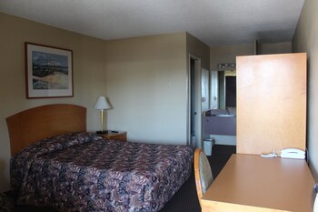 Deluxe Room, 1 Queen Bed