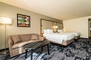 Room, Multiple Beds
