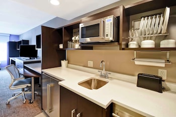 Studio Suite, 1 King Bed, Non Smoking