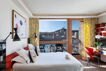 Deluxe Room Prestige, Sea View with Balcony