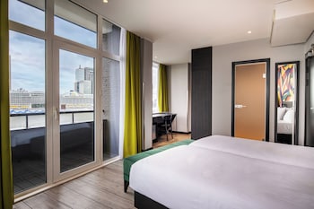 Superior Room, Balcony