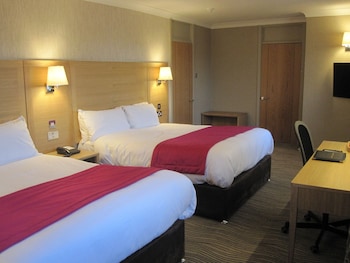 Family Room, 2 Double Beds, Non Smoking (Third bed is Single Bed)