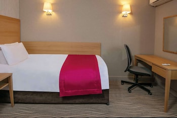 Family Room, 2 Double Beds, Non Smoking (Third bed is Single Bed)