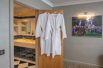 Suite, 1 King Bed, Non Smoking