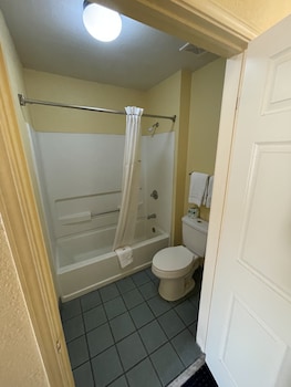 Standard Room, 2 Queen Beds