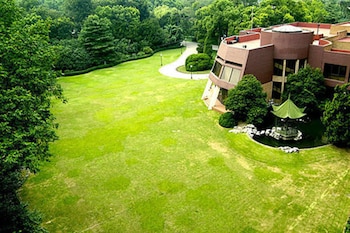 Superior Suite, Garden View