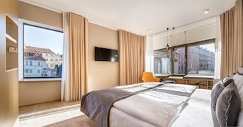 Junior Suite, City View