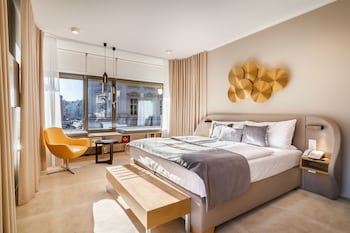 Junior Suite, City View