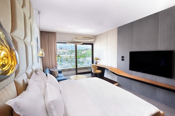 Club Room