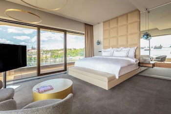 Panoramic Suite