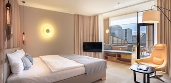 Deluxe Double or Twin Room, River View